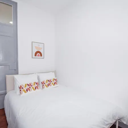 Love Inn Lisboa Daire