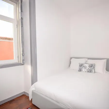 Love Inn Lisboa Daire