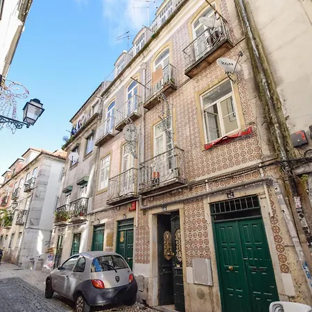 Love Inn Lisboa Апартаменты Лиссабон
